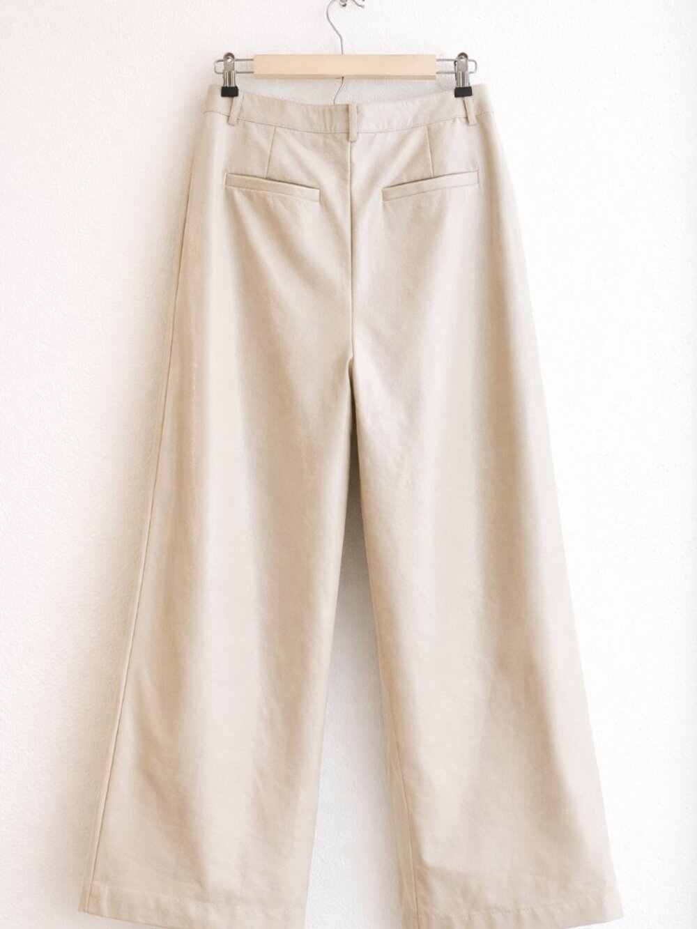 HUTCH Anthropologie Wide Leg Faux High‎ Sheen Leather Pants in Pearl Cream SZ 10 - Picture 5 of 9